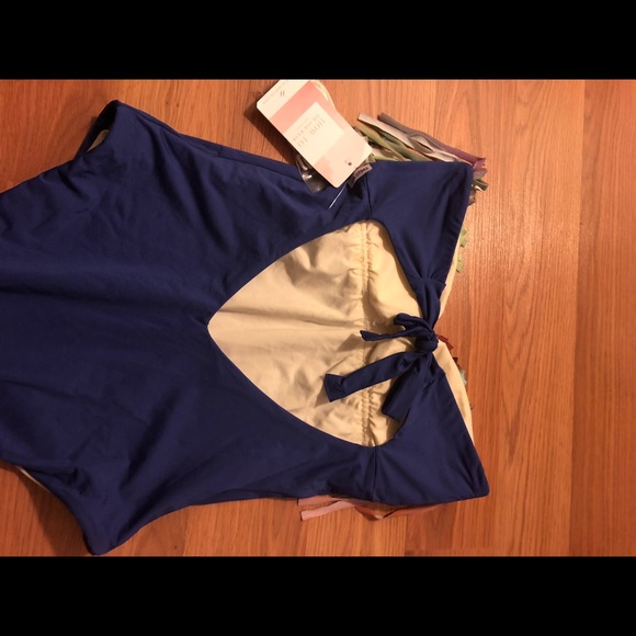 SAHA small one piece bathing suit - Picture 5 of 9